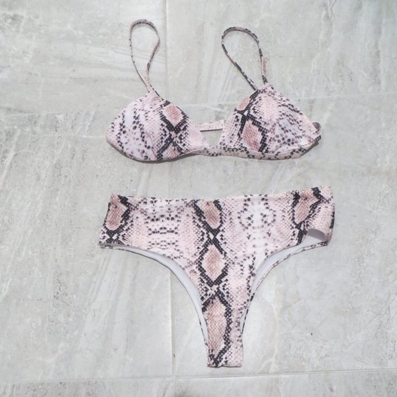 SALE. HIGH WAIST SNAKESKIN BIKINI SWIMSUIT - Picture 6 of 6